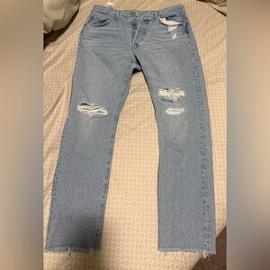 Levi’s Distressed Women’s Jeans